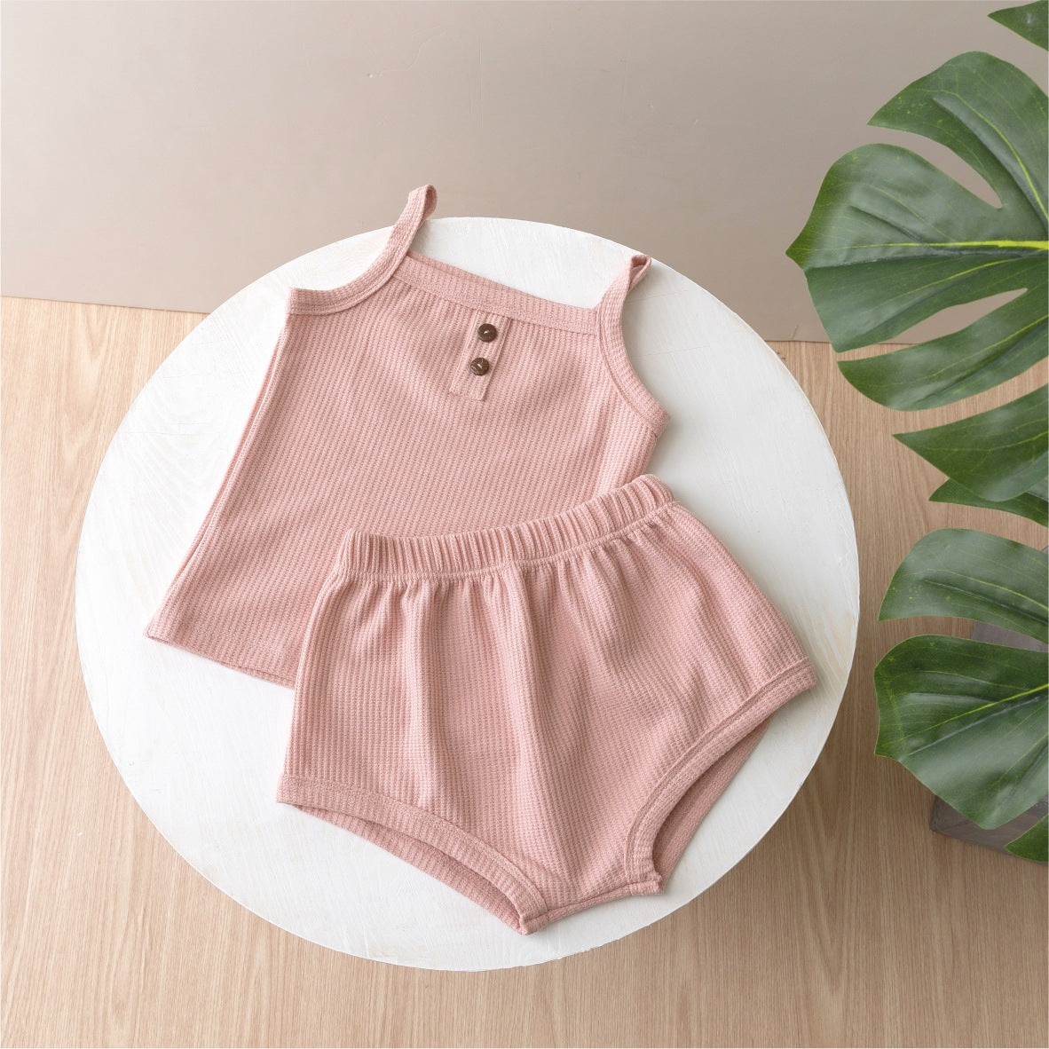 Girls’ Camisole and Shorts Set with Ribbed Knit Texture